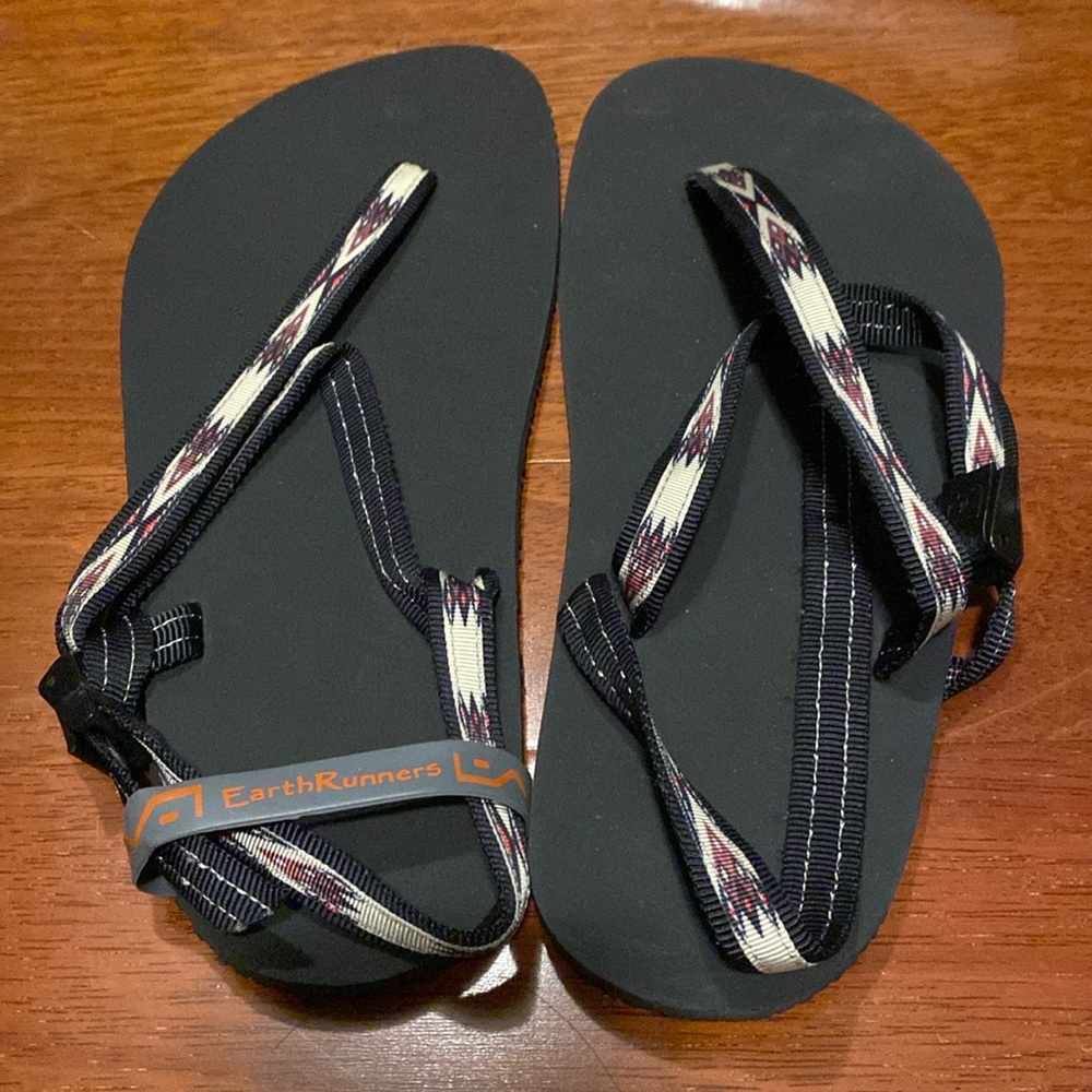 Earth Runners Elemental Lifestyle Sandals